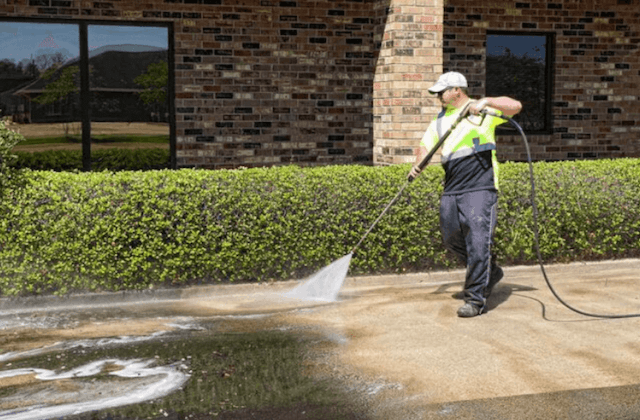 commercial concrete cleaning in pearland